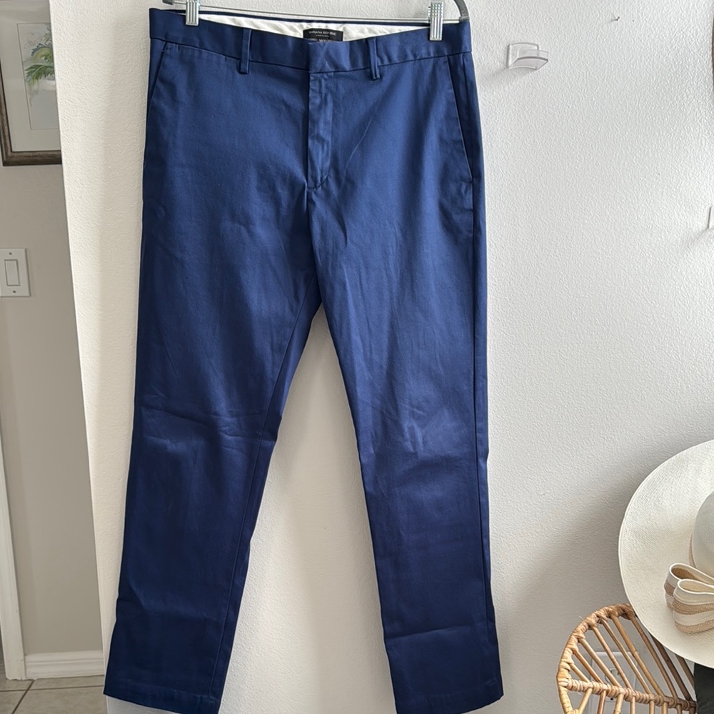 Banana Republic Blue Aiden Chinos Size 34 x 32